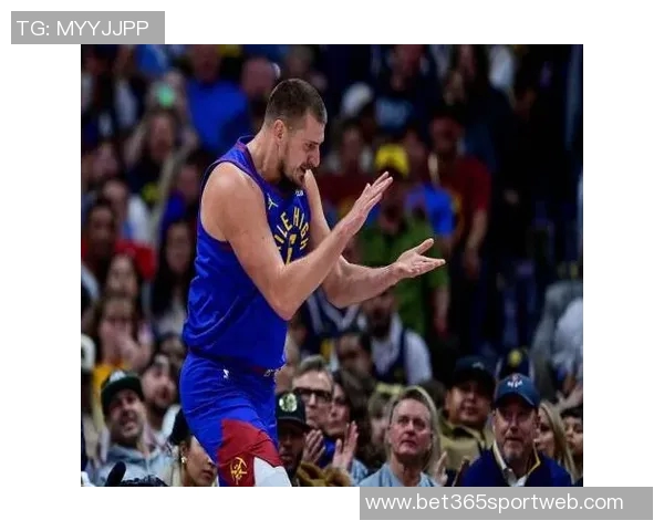 约基奇首节表现惊艳6投全中轻松斩获12分5篮板3助攻