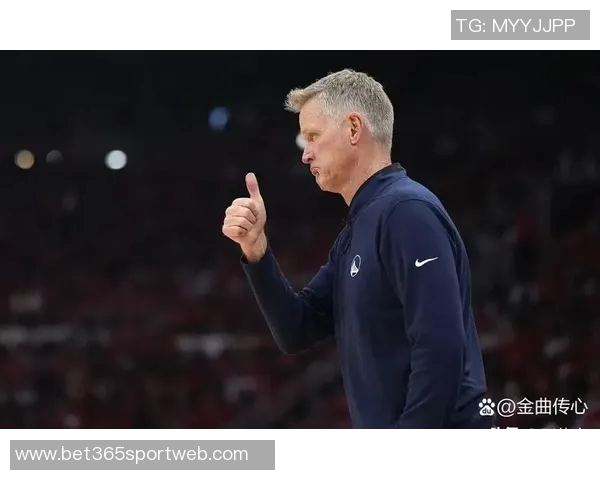 火箭记者怒斥裁判干预比赛质疑球员掌控命运的权利